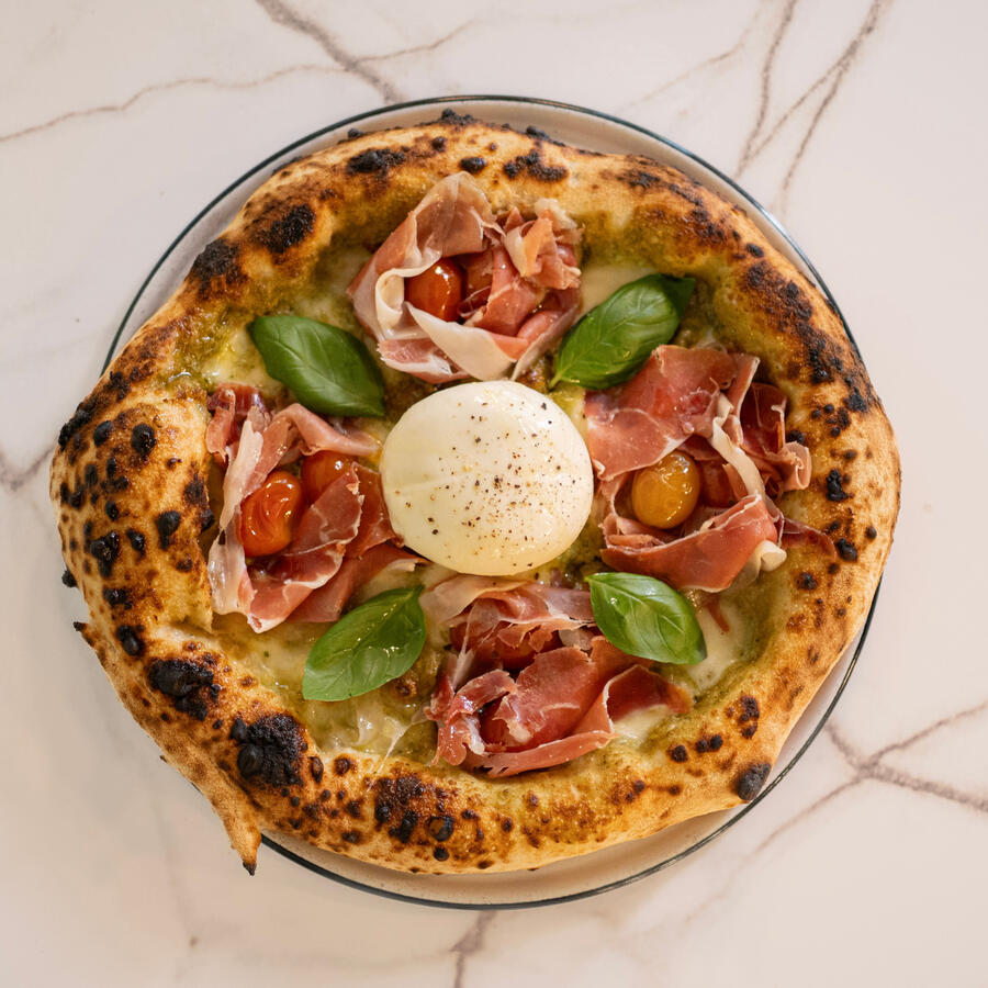 Pizza napolitana en Soccavo Pizza La Plata